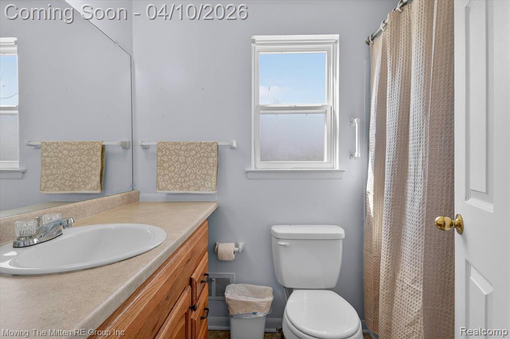 8672 Hemlock Court, Ypsilanti, MI 48198 — Photo 26