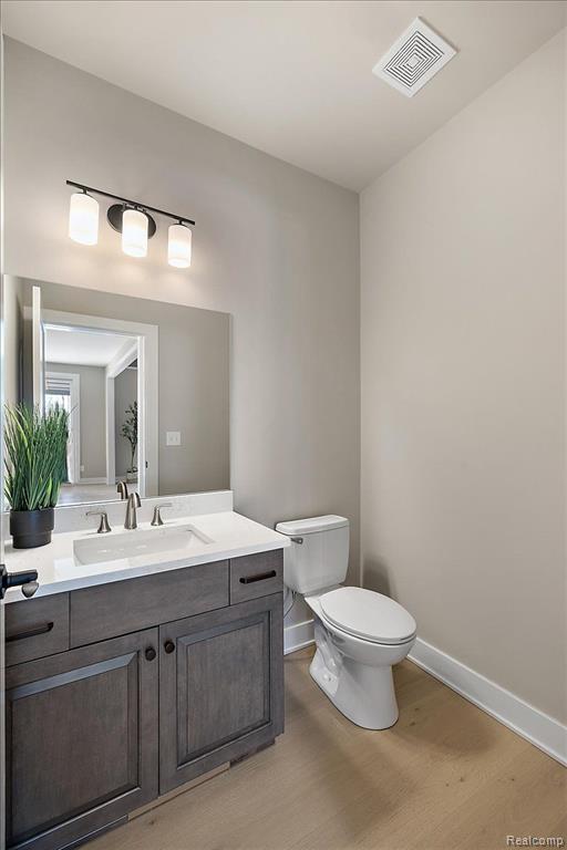 45166 TWIN RIVER Drive, Macomb, MI 48044 — Photo 39