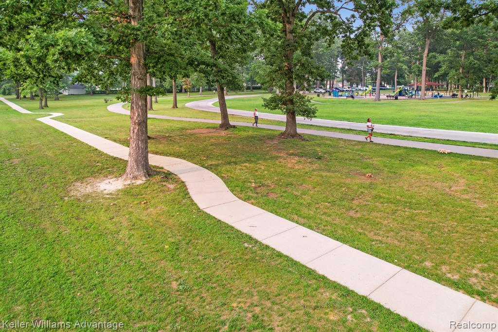 834 Forest Street, Westland, MI 48186 — Photo 31