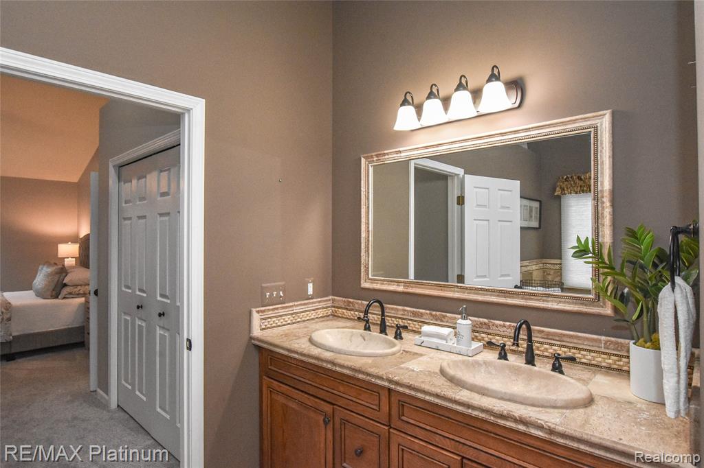 8868 Solitude Drive, Brighton, MI 48116 — Photo 30
