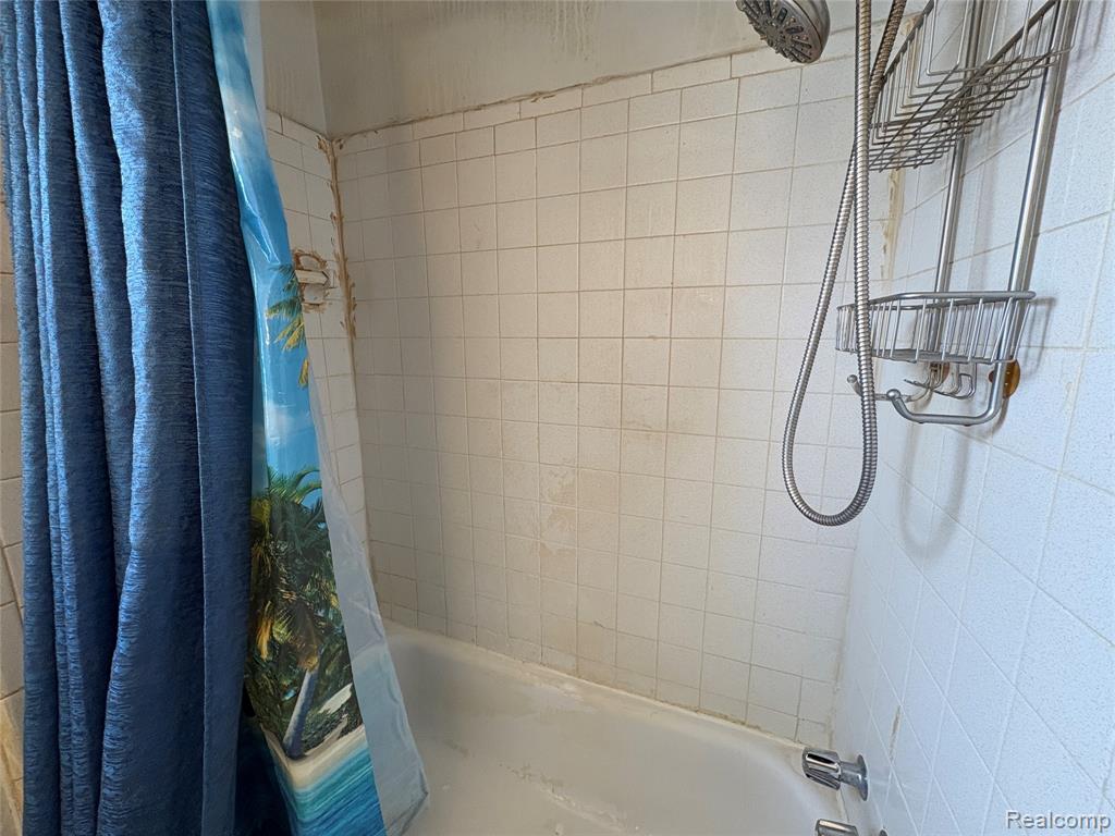 4216 Syracuse Street, Dearborn Heights, MI 48125 — Photo 25