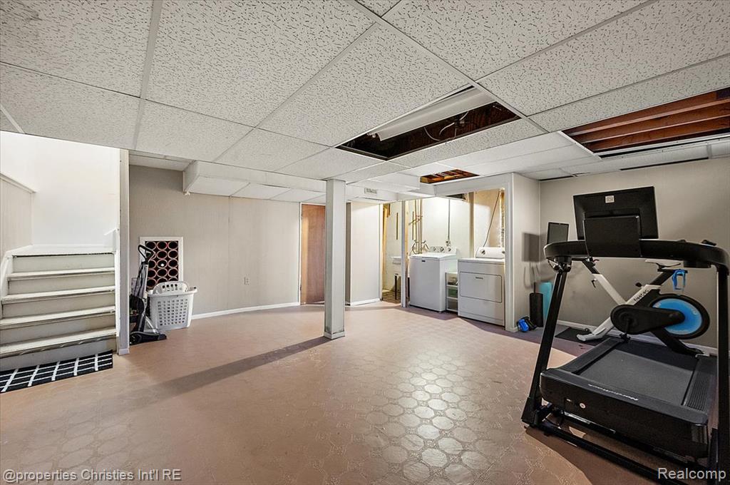 41327 Lagoon Court, Northville, MI 48167 — Photo 30