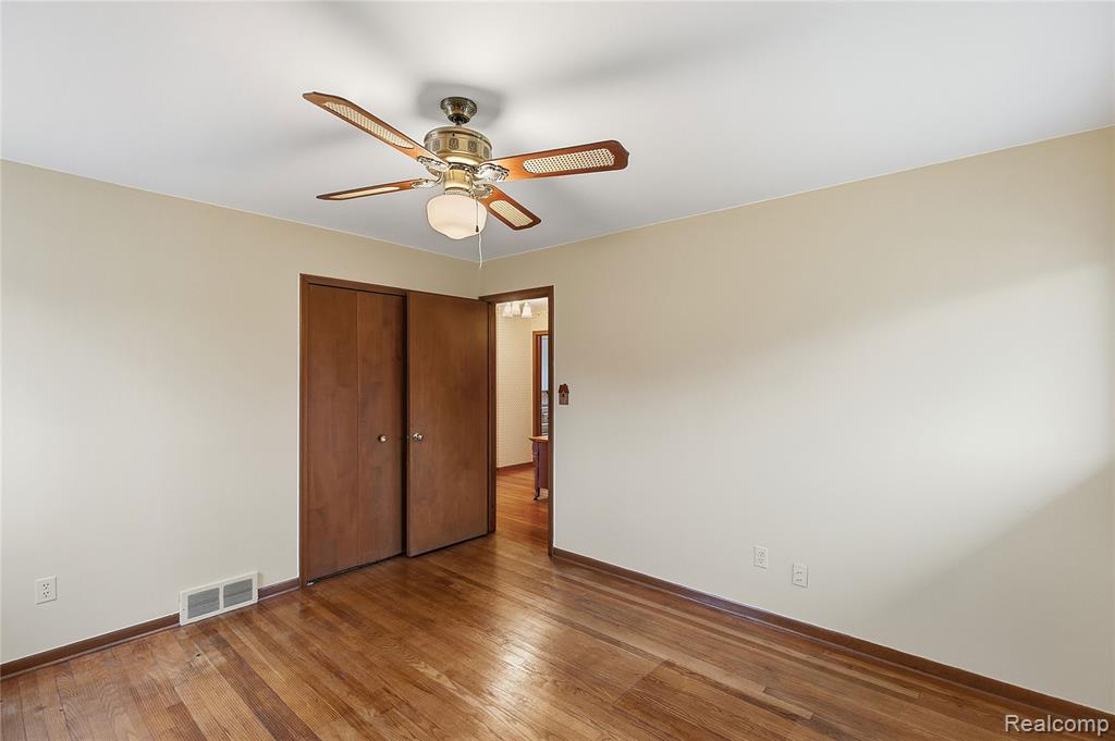 116 Whims Lane, Rochester, MI 48306 — Photo 14