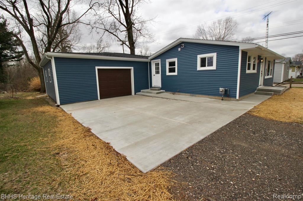 316 MONROE Street, Webberville, MI 48892 — Photo 45
