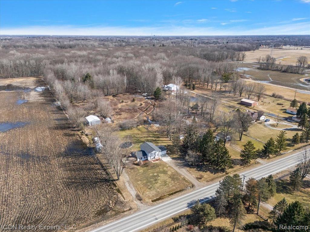2595 PALMS Road, Columbus, MI — Photo 33