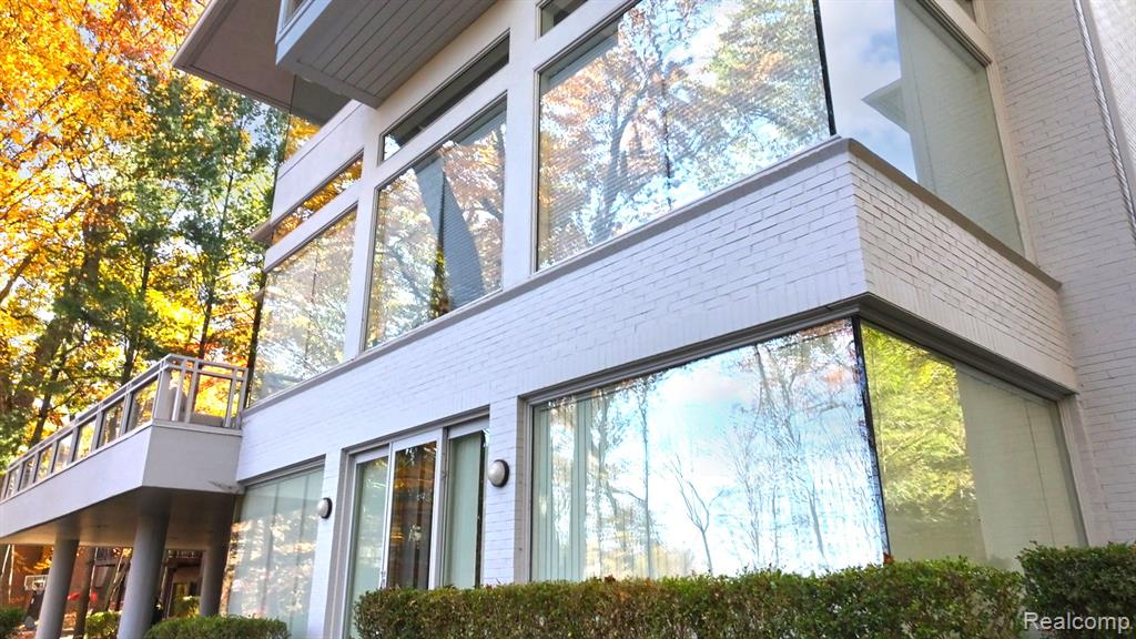 1744 Heron Ridge Drive, Bloomfield Hills, MI, 48302