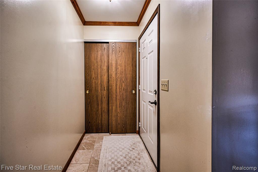 61051 Greenwood Drive, South Lyon, MI 48178 — Photo 6