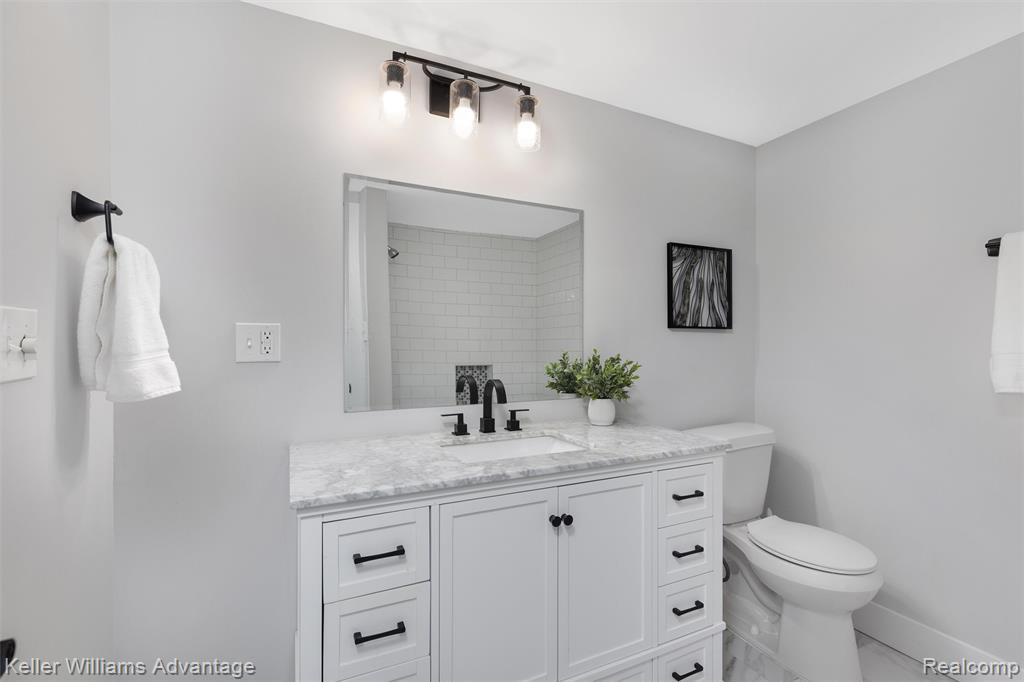 41415 Five Mile Road, Plymouth, MI 48170 — Photo 32