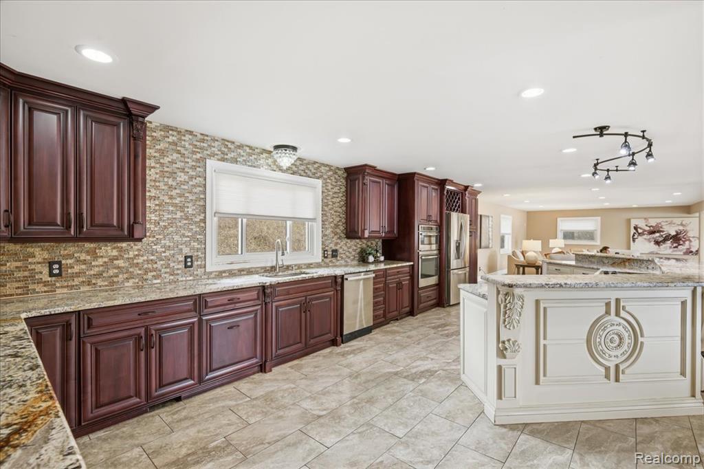 5060 Pratt Road, Metamora, MI 48455 — Photo 11