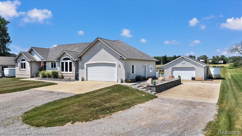 5554 Sandy Lane, Columbiaville, MI 48421 — Photo 30