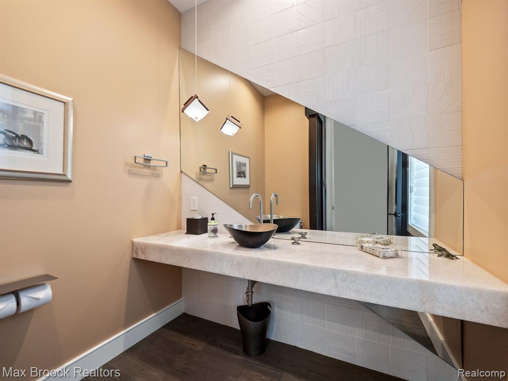 4890 Charing Cross Road, Bloomfield Hills, MI 48304 — Photo 4