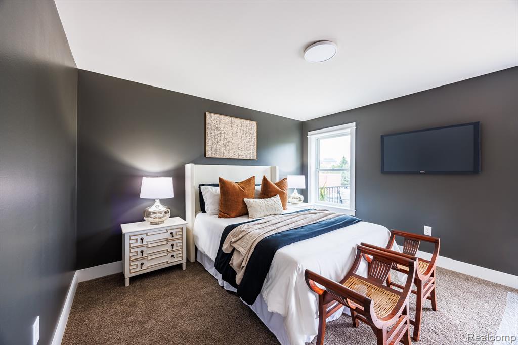 211 W Fifth Avenue, Flint, MI 48502 — Photo 24