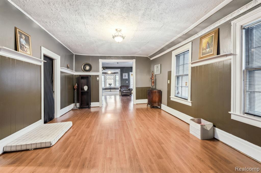 2619 WABASH Street, Detroit, MI 48216 — Photo 14