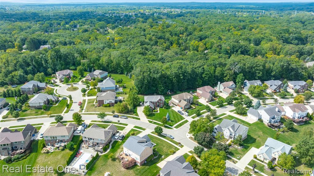 5778 Strawberry Circle, Commerce Twp, MI 48382 — Photo 69