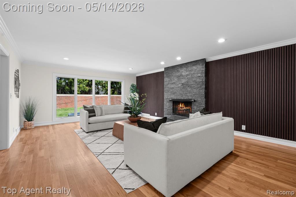 6739 White Pine Court, Bloomfield Hills, MI 48301 — Photo 18