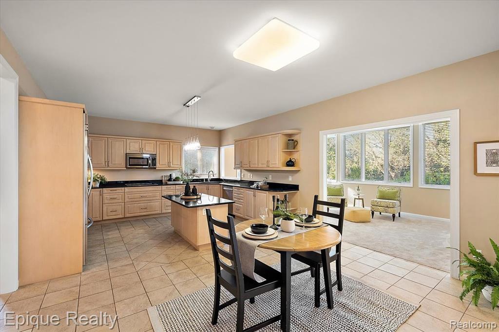 374 Oakbridge Drive, Oakland, MI 48306 — Photo 16