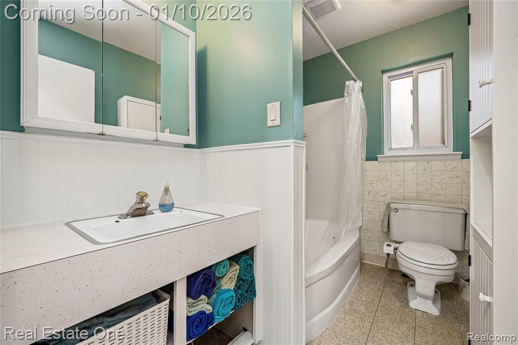 7349 GILMAN Street, Westland, MI — Photo 24