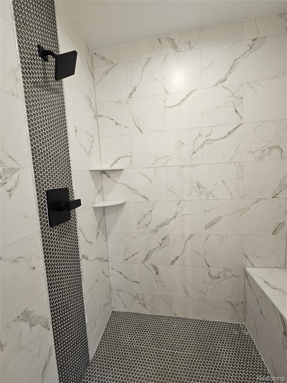 49241 London Bridge Drive, Macomb, MI 48042 — Photo 19