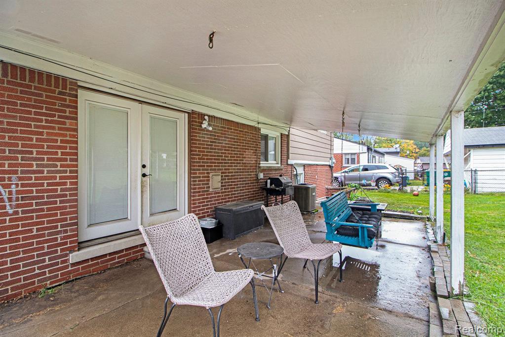 1255 GAULT Drive, Ypsilanti, MI 48198 — Photo 23