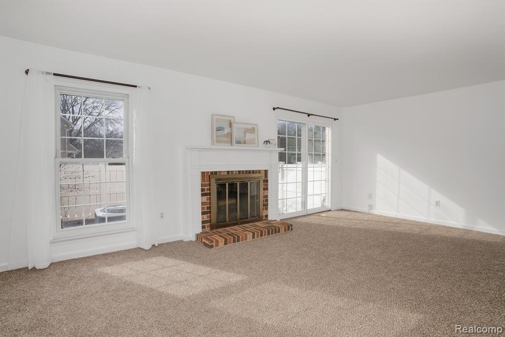 42109 ROSCOMMON Street, Northville, MI 48167 — Photo 5