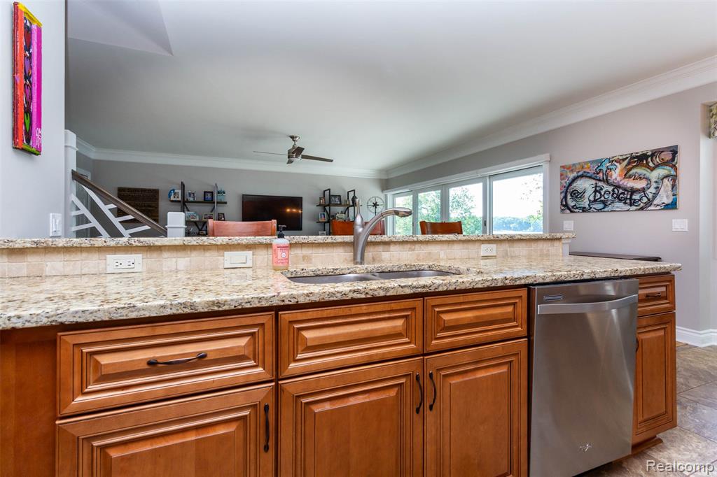 6081 Byram Lake Drive, Linden, MI 48451 — Photo 13