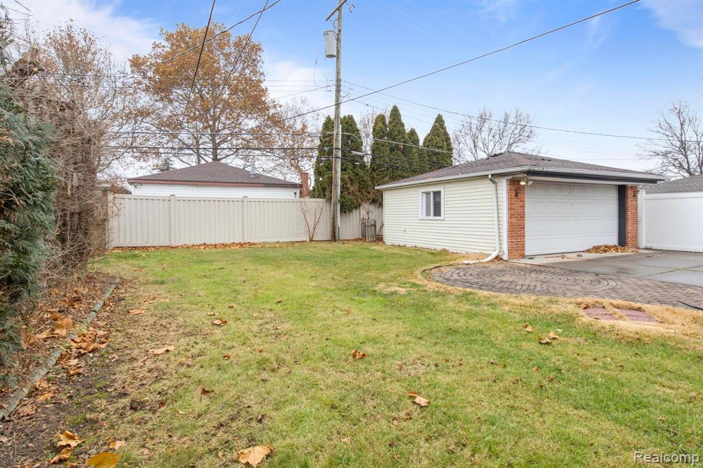 6109 KINLOCH Street, Dearborn Heights, MI 48127 — Photo 35