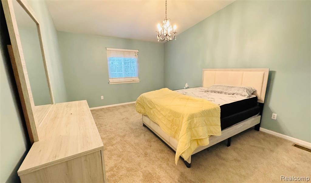 46406 AARONS Way, Canton, MI 48188 — Photo 15