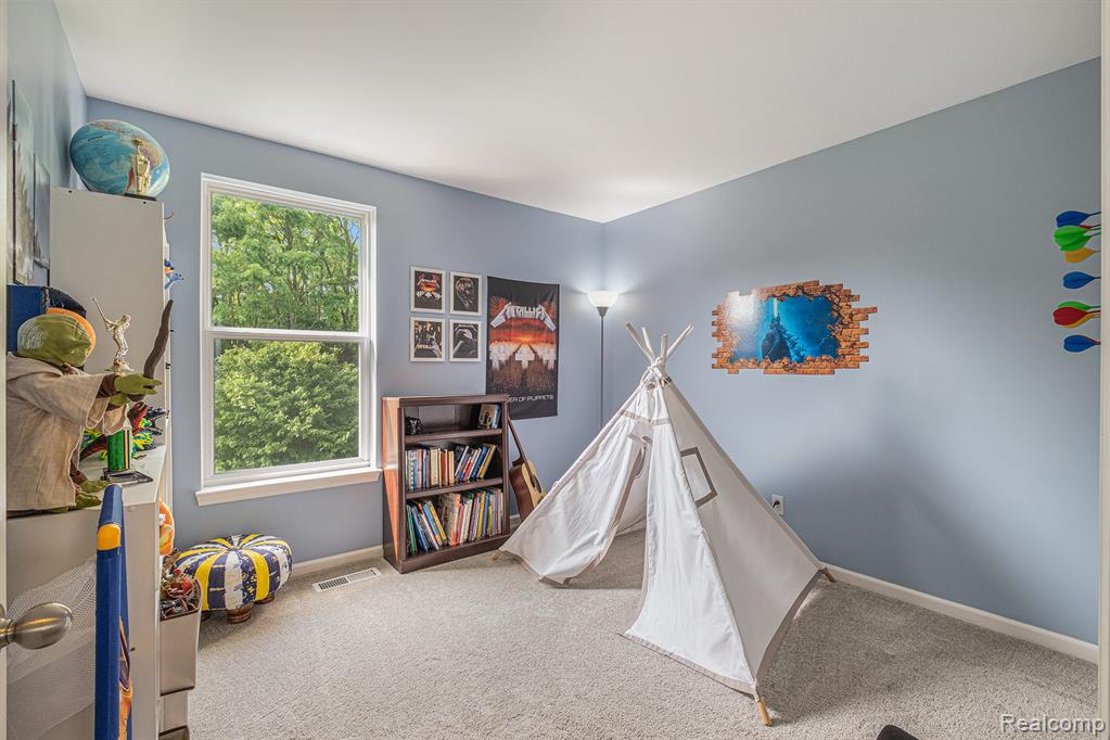 894 Canyon Creek Drive, Holly, MI 48442 — Photo 22