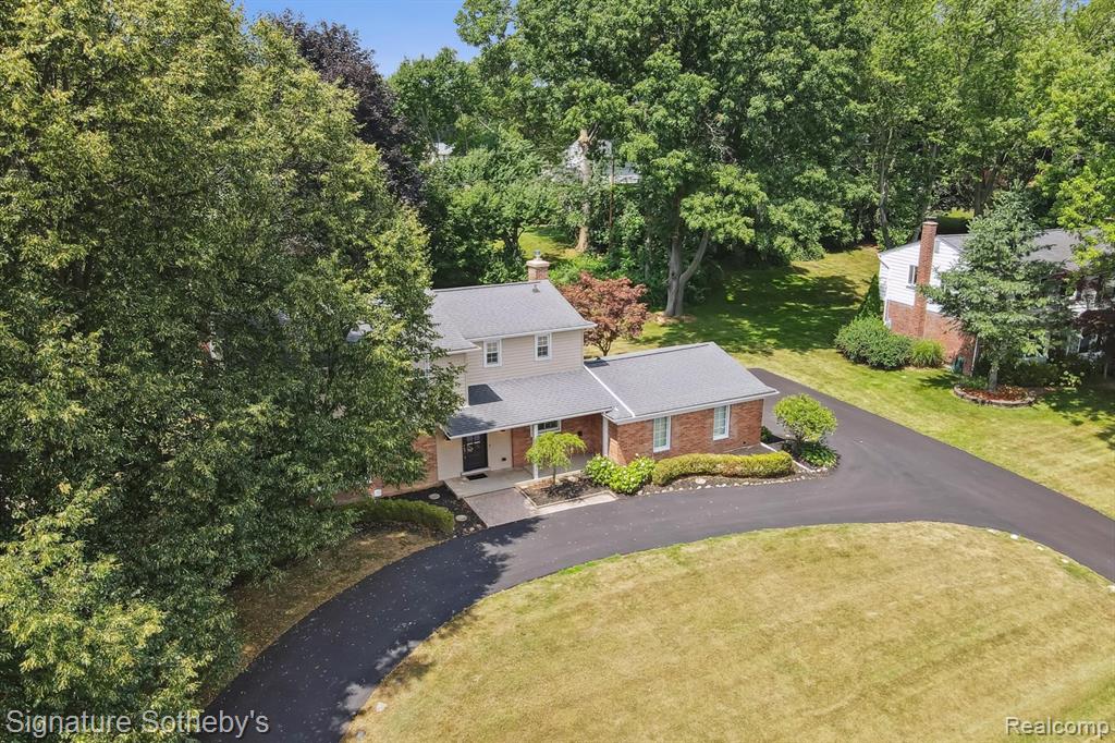 2200 Brenthaven Drive E, Bloomfield, MI 48304 — Photo 43