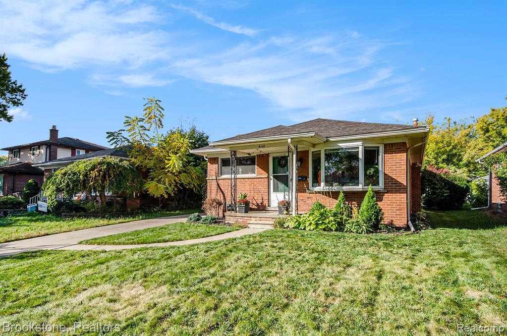 4114 LINCOLN Boulevard, Dearborn Heights, MI 48125 — Photo 4