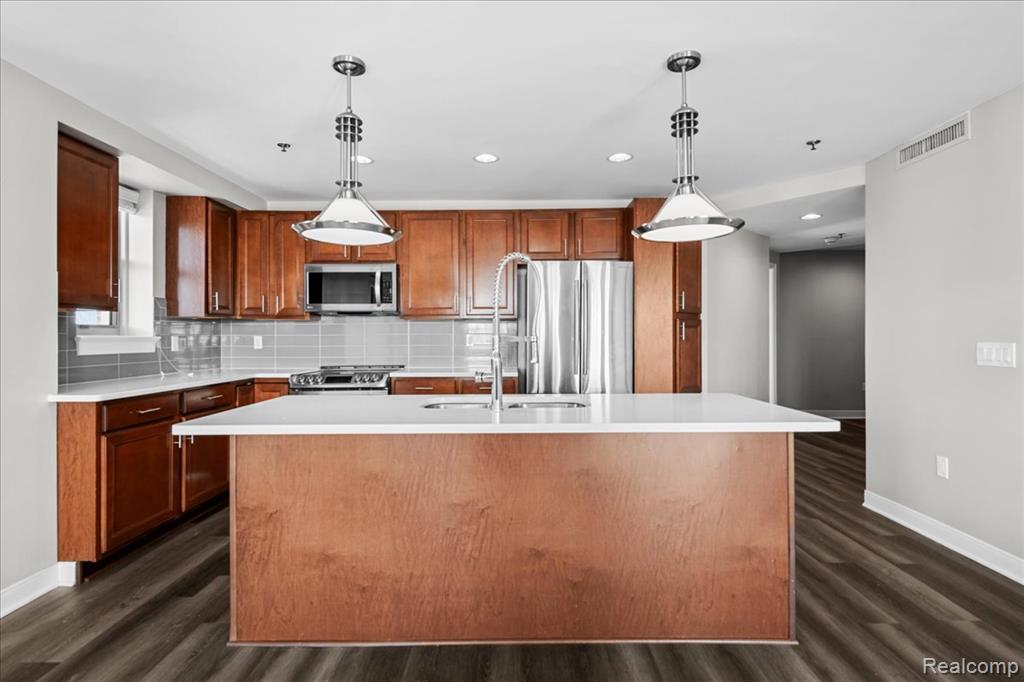 525 W Lafayette Boulevard, 16D, Detroit, MI 48226 — Photo 14