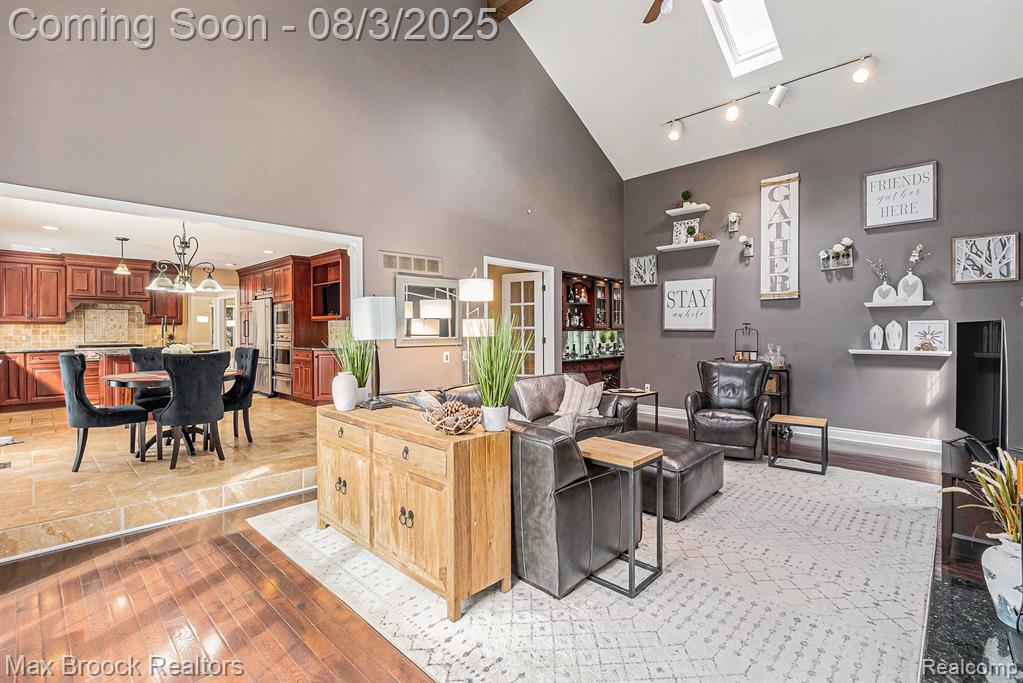 4705 Rivers Edge Drive, Troy, MI 48098 — Photo 17