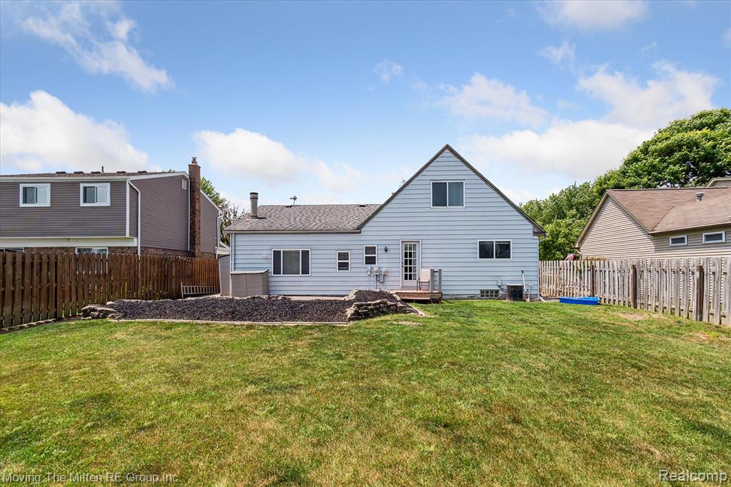 49212 Kimberly Ann Lane, Chesterfield, MI — Photo 43