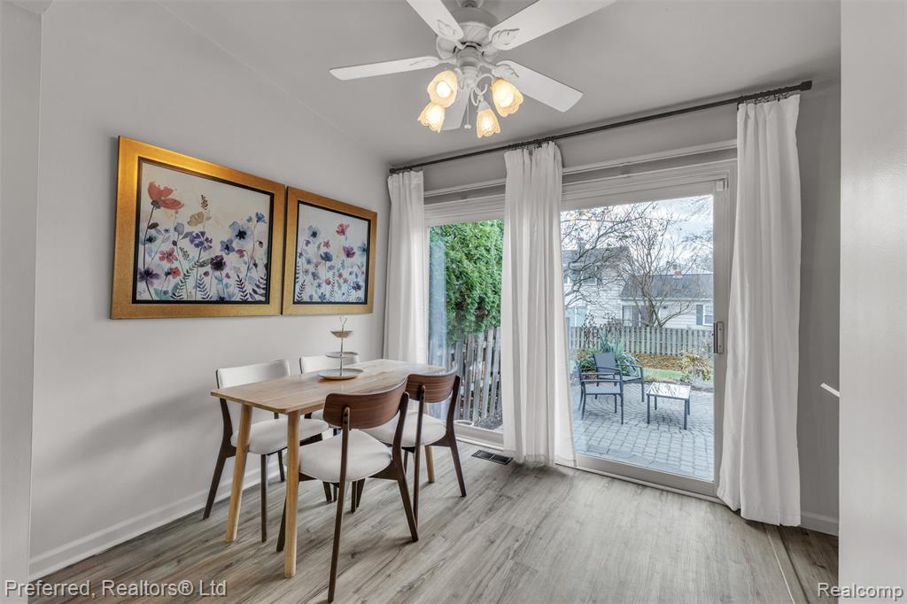 19517 Dartmouth Place, Northville, MI 48167 — Photo 11