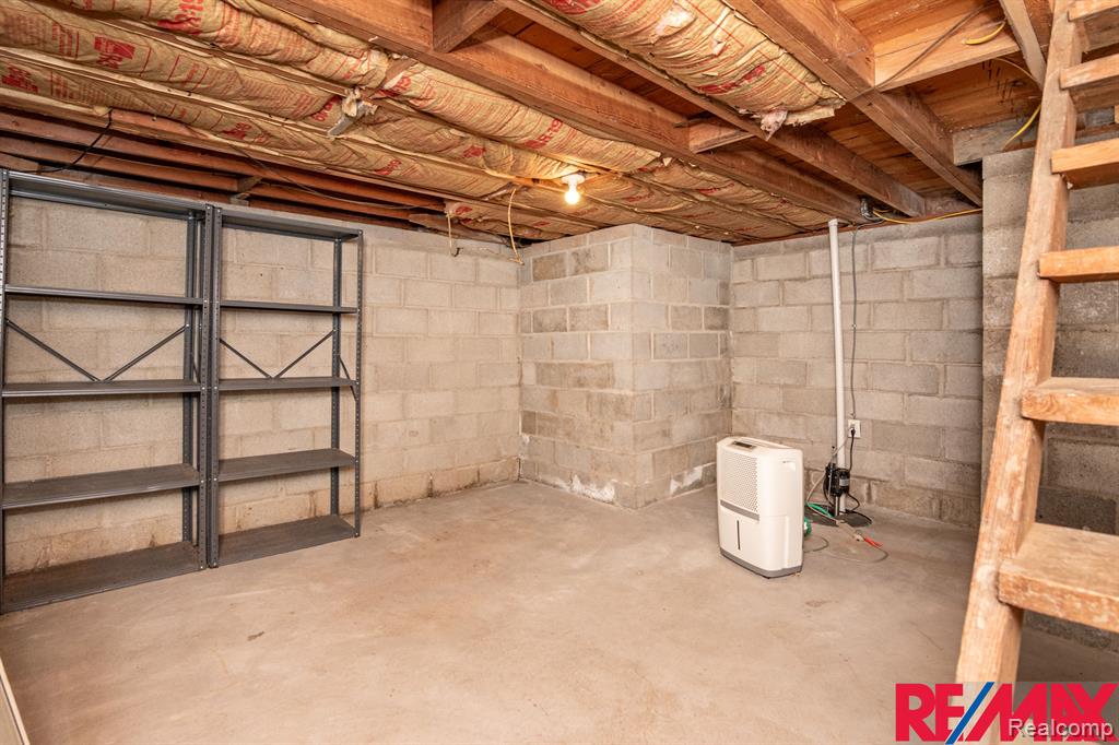 4351 SEEDEN Street, Waterford, MI 48329 — Photo 31