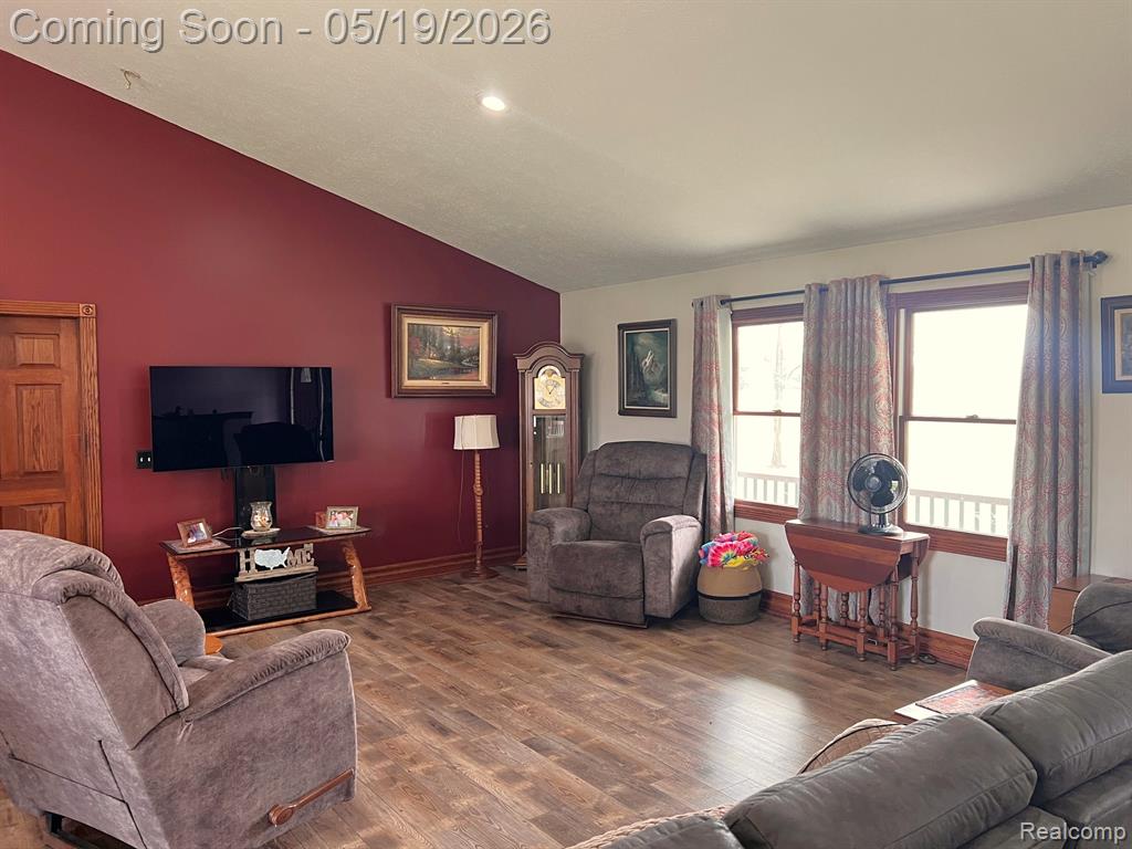775 Beard Road E, Perry, MI 48872 — Photo 5