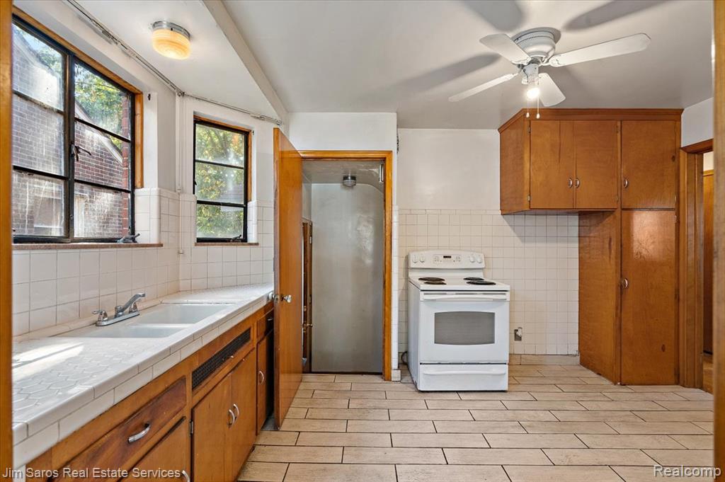 4121 Harvard Street, Detroit, MI 48224 — Photo 3