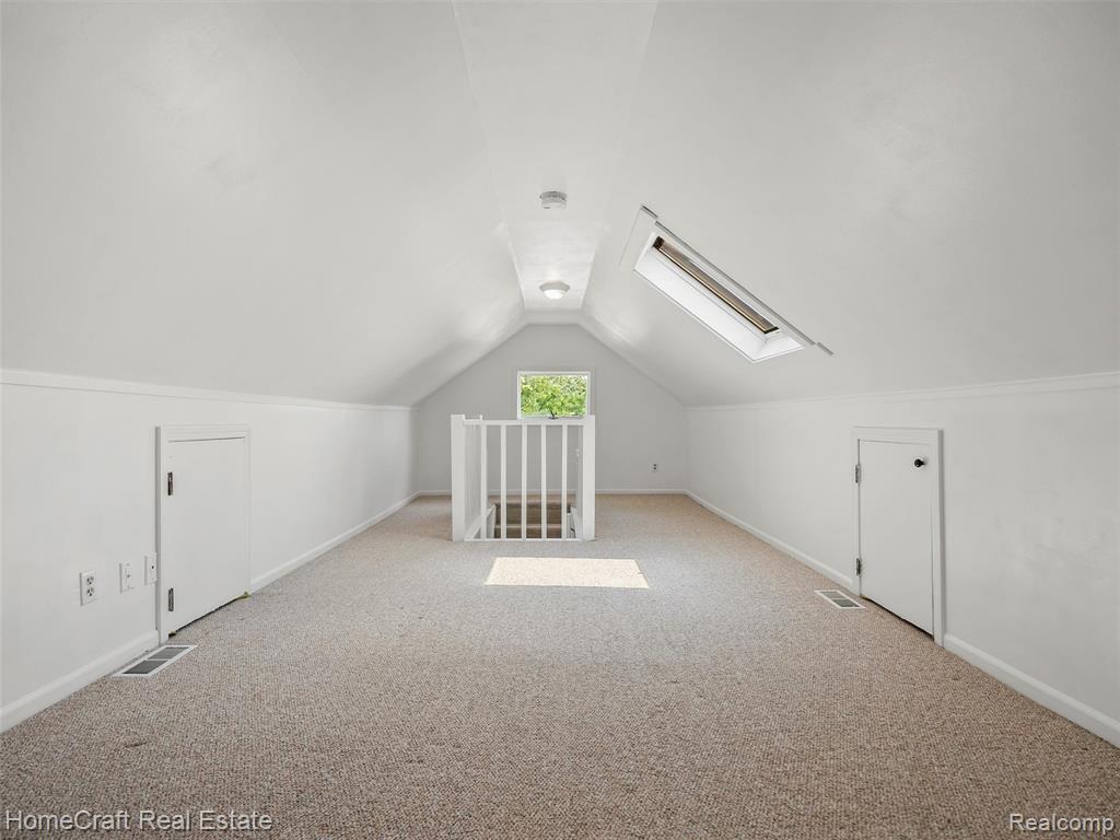 618 GRANT Street, Chelsea, MI 48118 — Photo 37
