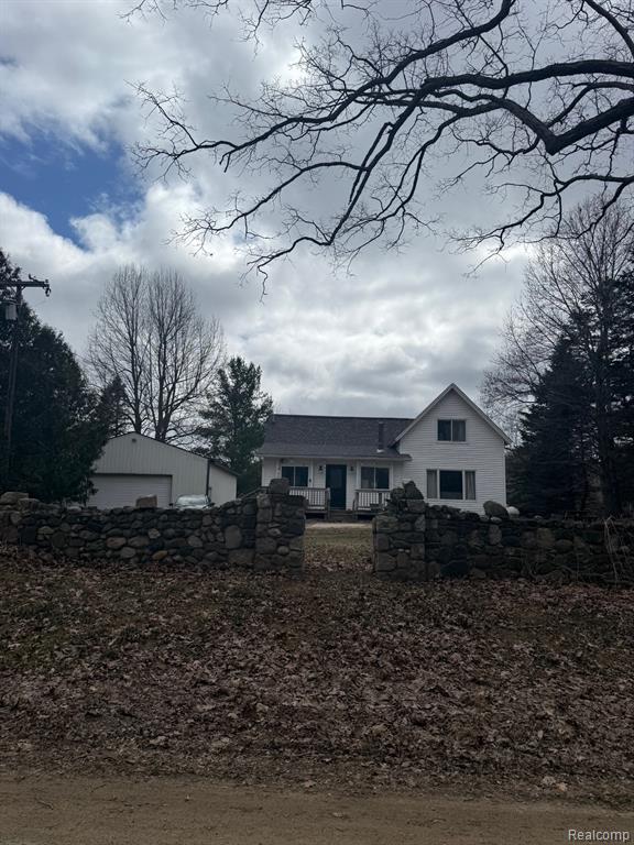 4226 Welch Road, Attica, MI 48412 — Photo 2