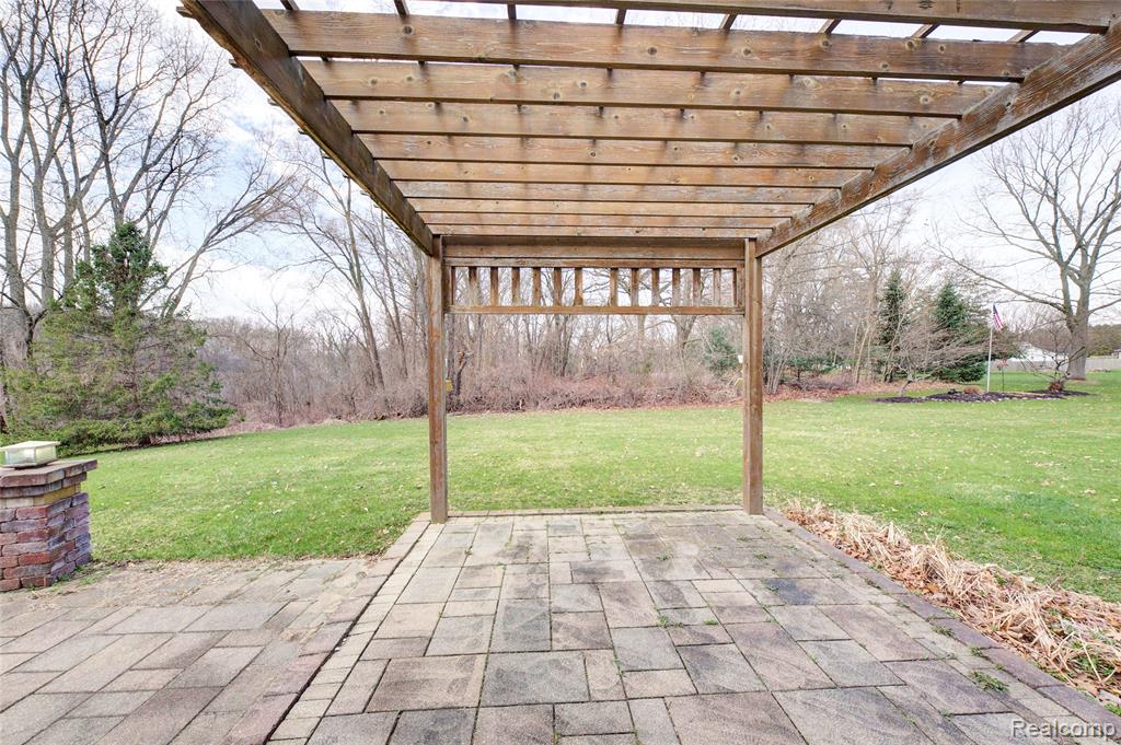 4570 River Hills Court, Brighton, MI 48114 — Photo 71