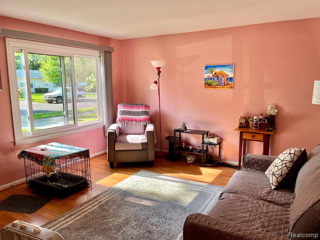 2183 HEMLOCK Drive, Ann Arbor, MI 48108 — Photo 4