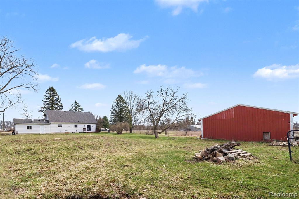 4837 Mack Road, Howell, MI 48855 — Photo 27