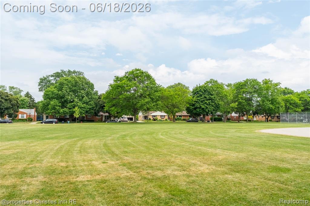 4228 Rosewold Avenue, Royal Oak, MI 48073 — Photo 41