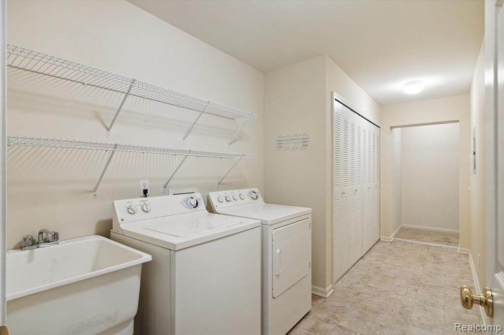 16871 DOVER Drive, Northville, MI 48168 — Photo 23