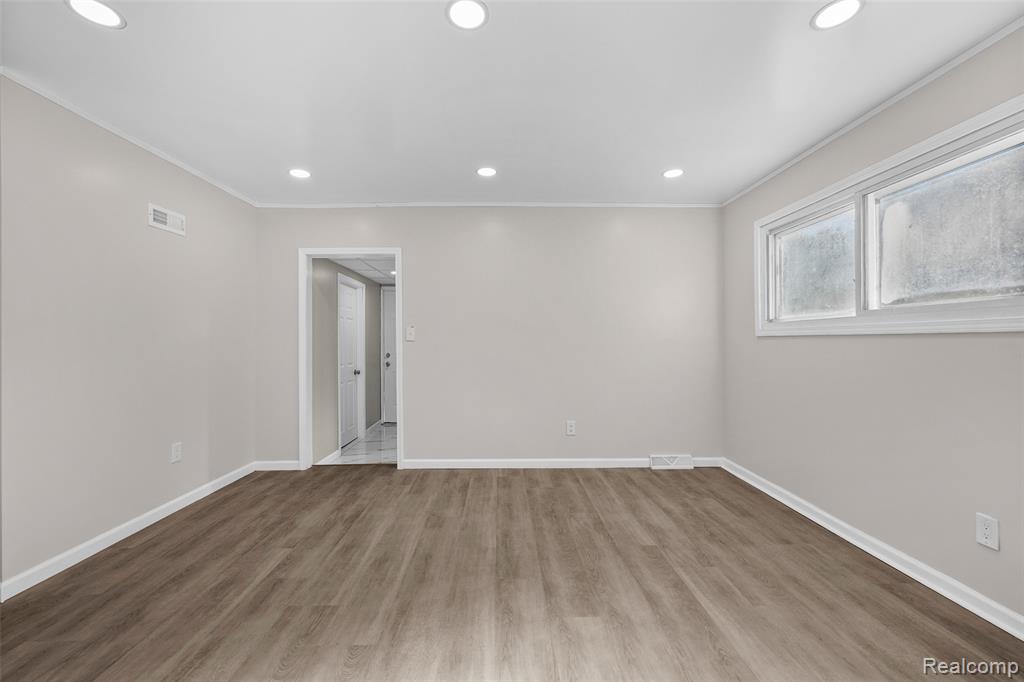 6931 Ball Road, Romulus, MI 48174 — Photo 17