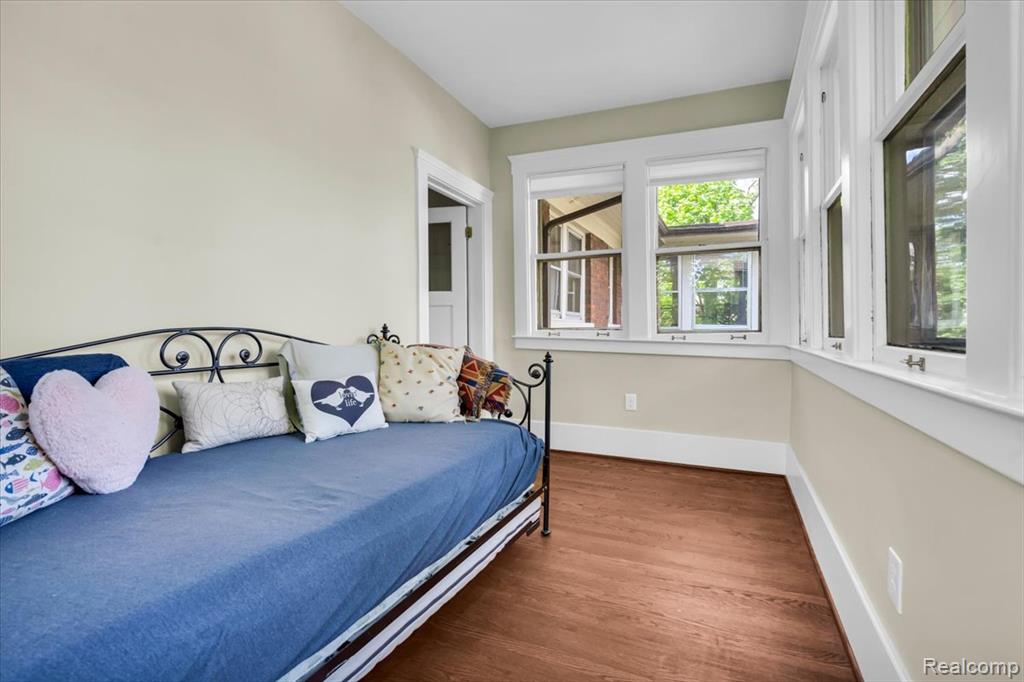 658 Longfellow Street, Detroit, MI 48202 — Photo 52