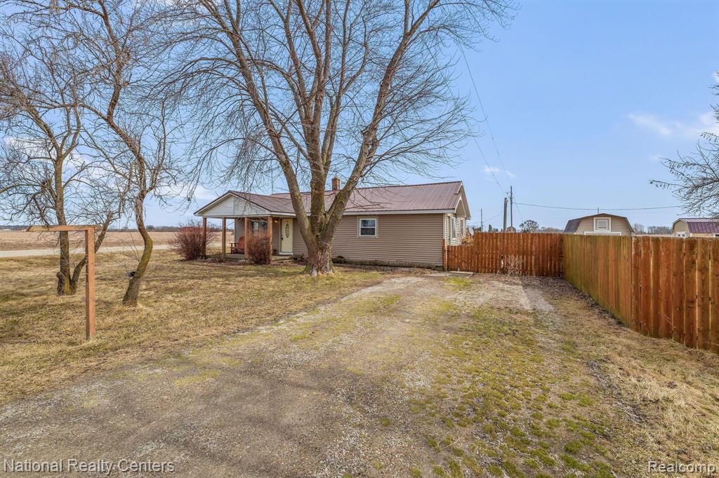 4511 LENTZ Road, Standish, MI 48658 — Photo 3