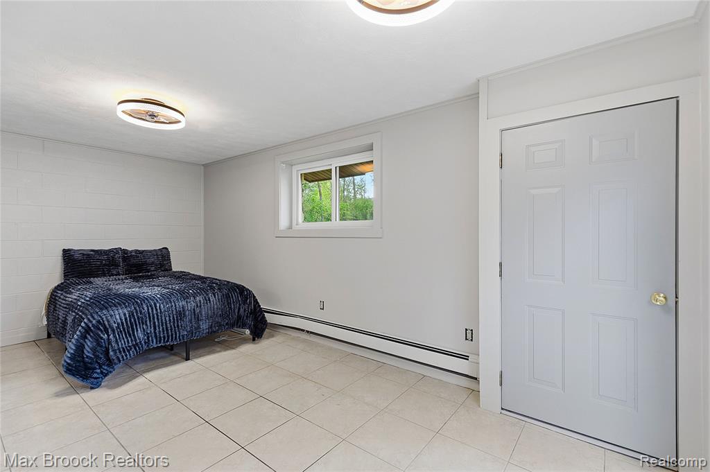 1392 Maple Grove Road, Lapeer, MI 48446 — Photo 13