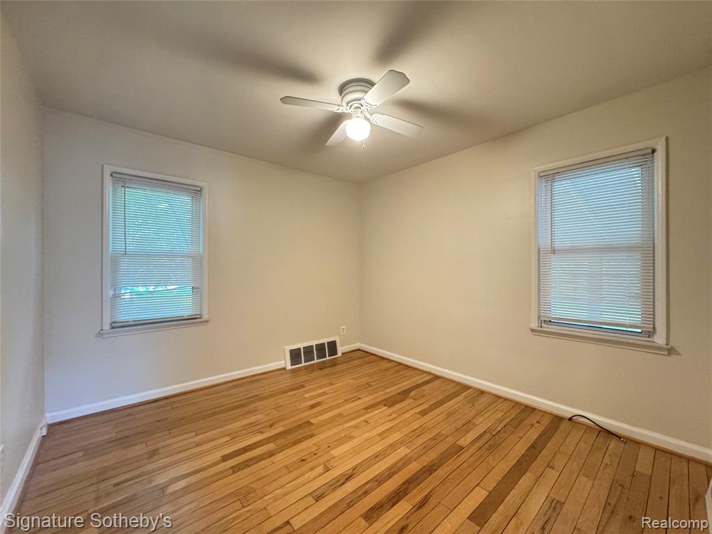 911 S Wilson Avenue, Royal Oak, MI 48067 — Photo 14