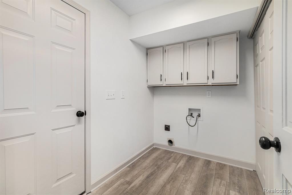 1207 Sugarbush Drive, Lapeer, MI 48446 — Photo 26